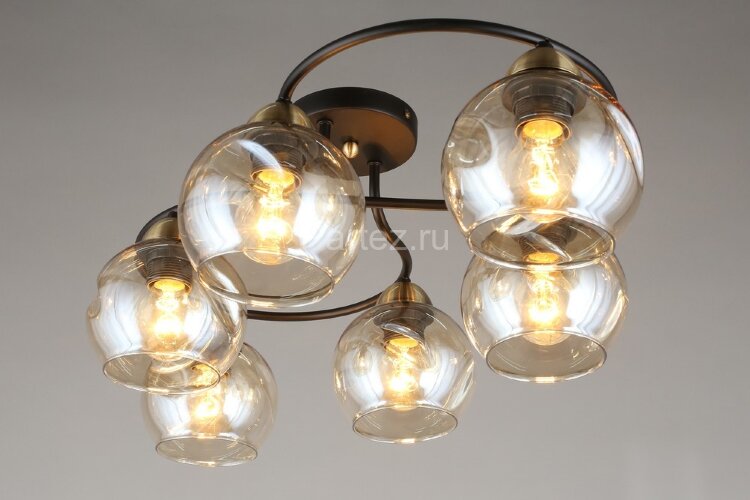 Потолочная люстра Omnilux OML-95007-06