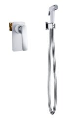 Смеситель встроенный с гигиеническим душем Timo Helmi 4089/00-16SM хром-белый