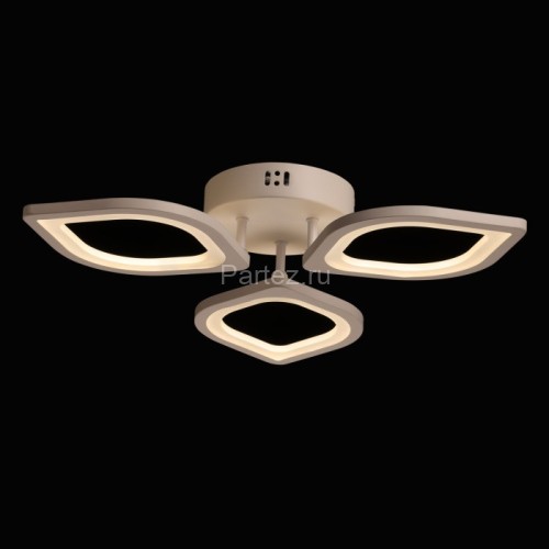 Потолочная люстра DeMarkt 424018203